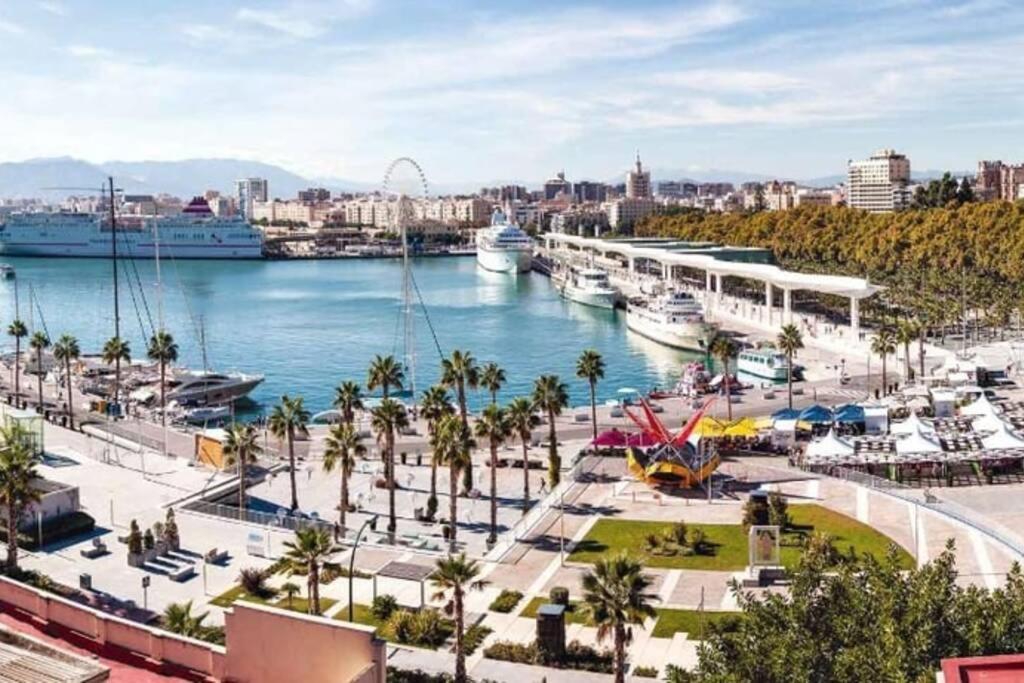 Nuevo Apartamento Lujo Playa Malagueta-Centro Malaga Luaran gambar