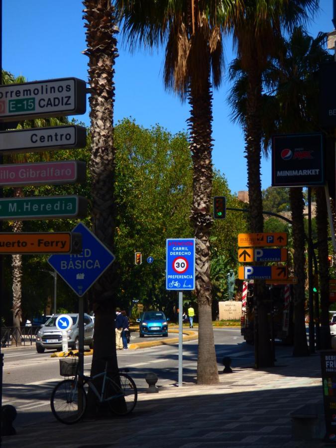 Nuevo Apartamento Lujo Playa Malagueta-Centro Malaga Luaran gambar